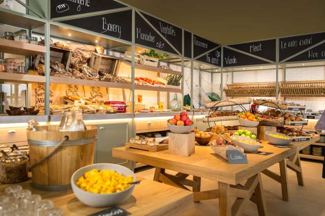 Marché Gourmand Grand Pavillon à Chantilly - Hôtel 4 étoiles Chantilly  