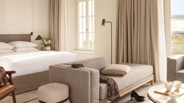 Salon Chambre du Grand Pavillon à Chantilly -  Hôtel 4 étoiles Chantilly  