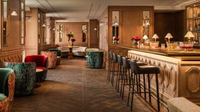 <span><span>Bar </span></span>Condé <span><span>- Grand Pavillon à Chantilly</span></span><br />
 - Hôtel Spa Chantilly